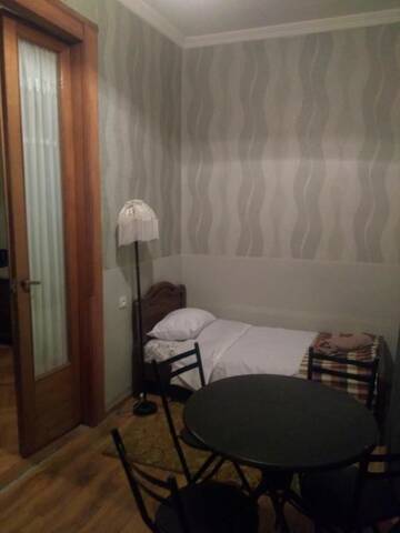 Фото номера Семейный люкс с балконом Отель Mia B&amp;B Old Tbilisi г. Тбилиси 22