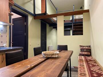Фото номера Двухуровневые апартаменты Отель Mia B&amp;B Old Tbilisi г. Тбилиси 4