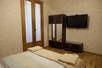 Фото номера Номер-студио Делюкс с кроватью размера &quot;queen-size&quot; Отель Mia B&amp;B Old Tbilisi г. Тбилиси 3