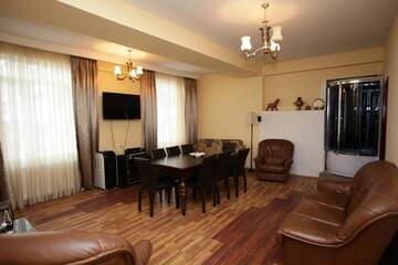 Фото номера Апартаменты в пентхаусе Отель Mia B&amp;B Old Tbilisi г. Тбилиси 12
