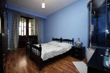 Фото номера Апартаменты в пентхаусе Отель Mia B&amp;B Old Tbilisi г. Тбилиси 30