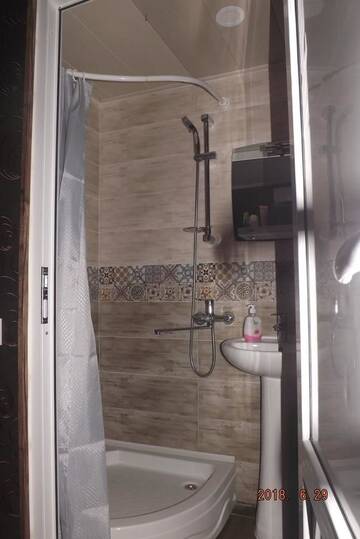 Фото номера Семейный номер с видом на сад Гостевой дом Guest House Gio г. Тбилиси 7