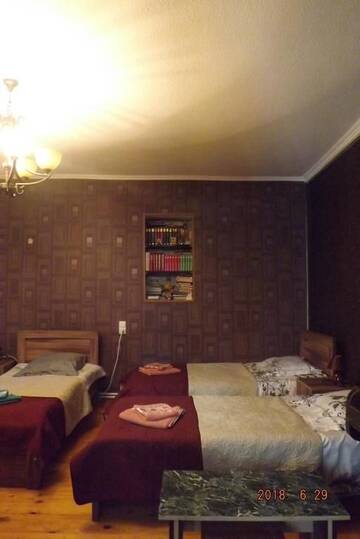 Фото номера Семейный номер с видом на сад Гостевой дом Guest House Gio г. Тбилиси 16