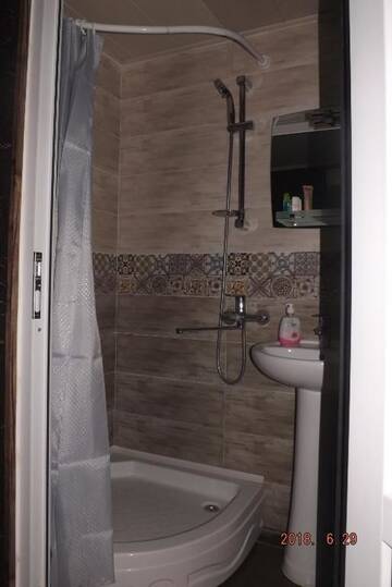 Фото номера Семейный номер с видом на сад Гостевой дом Guest House Gio г. Тбилиси 25