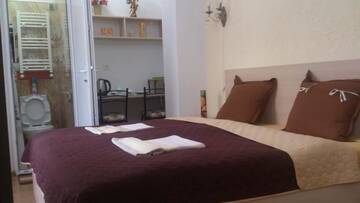 Фото номера Стандартный двухместный номер с 1 кроватью Гостевой дом Guest house Madonna г. Тбилиси 13