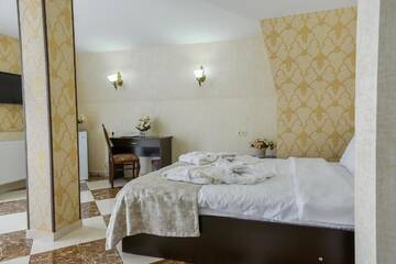 Фото номера Люкс с видом на город Отель MariaLuis Hotel г. Тбилиси 19