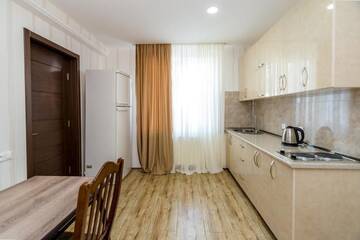 Фото номера Апартаменты - 1-й этаж Отель Elia Palace Hotel г. Тбилиси 4