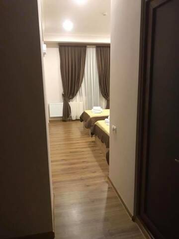 Фото номера Трехместный номер с балконом Отель Apart Hotel Vera г. Тбилиси 6