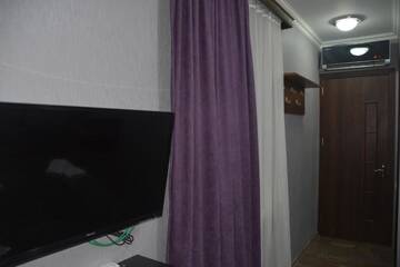 Фото номера Двухместный номер с 1 кроватью Гостевой дом City Hotel г. Тбилиси 23