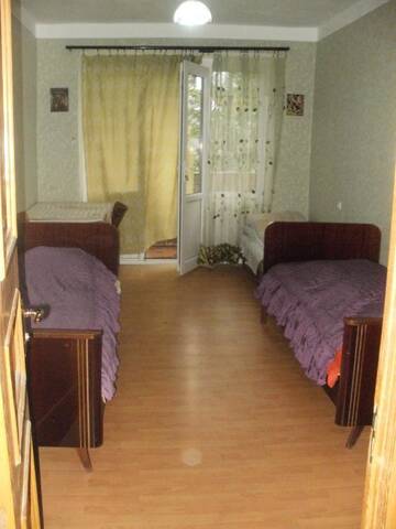 Фото номера Стандартный трехместный номер Гостевой дом Guest House Nochleg г. Тбилиси 20