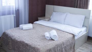 Фото номера Двухместный номер Делюкс с 1 кроватью и балконом Отель Hotel Old Avlabari г. Тбилиси 4