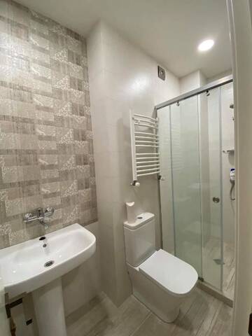 Фото номера Семейный номер Гостевой дом Apartament Xvicha г. Тбилиси 32