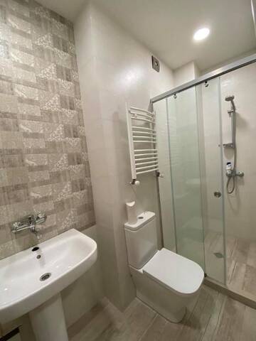 Фото номера Семейный номер Гостевой дом Apartament Xvicha г. Тбилиси 33