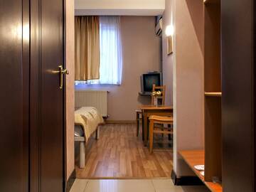 Фото номера Одноместный номер Отель Hotel Skip г. Тбилиси 5