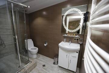 Фото номера Стандартный двухместный номер с 2 отдельными кроватями Гостевой дом Grand GMP г. Тбилиси 6