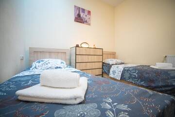 Фото номера Двухместный номер с 2 отдельными кроватями Гостевой дом Terrace House Tbilisi г. Тбилиси 4