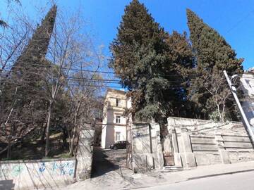 Фото Дома для отпуска Zuras Great Studio in Old Tbilisi г. Тбилиси 5