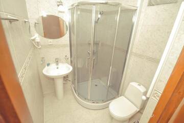 Фото номера Семейный номер Делюкс Отель 5 Rooms г. Тбилиси 5
