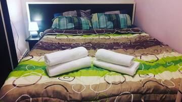 Фото номера Бюджетный двухместный номер с 1 кроватью Хостелы Chekhov Hostel г. Тбилиси 11