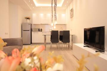 Фото номера Улучшенные апартаменты Апарт-отели Superior Apartments г. Тбилиси 25
