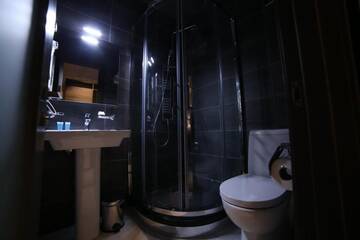 Фото номера Стандартный двухместный номер с 1 кроватью Отель Kope Palace г. Тбилиси 9