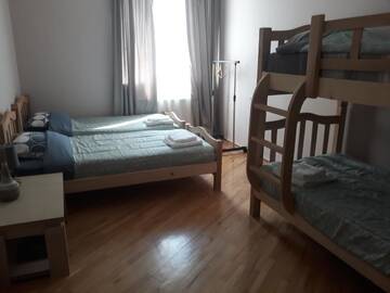 Фото номера Классический четырехместный номер Гостевой дом Guesthouse Hillside г. Тбилиси 6