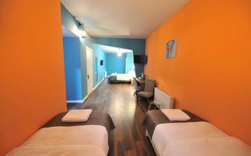 Фото номера Семейный номер-студио Отель Boho Tiflis Hotel г. Тбилиси 7