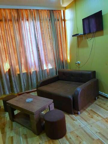 Фото номера Трехместный номер Отель Hotel Texas г. Тбилиси 3