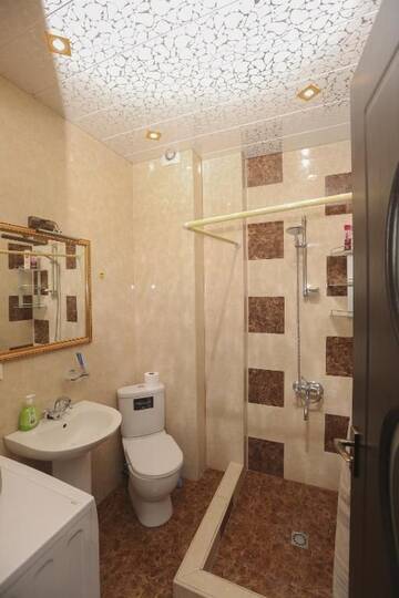 Фото номера Апартаменты с балконом Апарт-отели Apartment Ramaz 73 г. Тбилиси 42