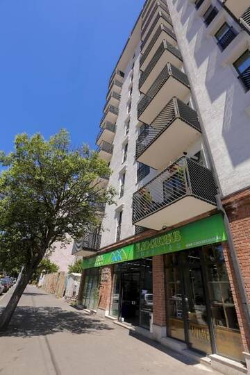 Фото номера Апартаменты с балконом Апарт-отели Apartment Ramaz 73 г. Тбилиси 37