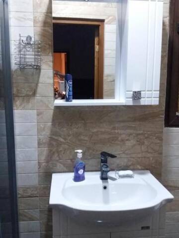 Фото номера Трехместный номер с балконом Гостевой дом Welcome to Tbilisi г. Тбилиси 7