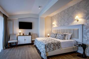 Фото номера Улучшенный люкс Отель Hotel Passport Tbilisi г. Тбилиси 8