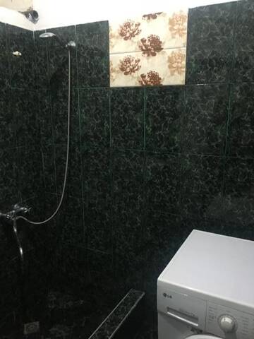 Фото номера Трехместный номер Гостевой дом Old Tbilisi 27 г. Тбилиси 35