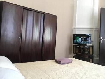 Фото номера Трехместный номер Гостевой дом Old Tbilisi 27 г. Тбилиси 28