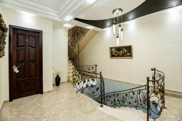 Фото Отель AMIR Hotel г. Тбилиси 1