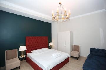 Фото номера Улучшенный люкс с кроватью размера «king-size» Отель Golden Globe Boutique Hotel г. Тбилиси 6
