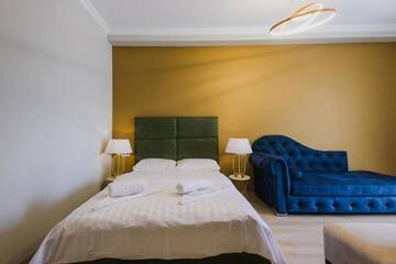 Фото номера Двухместный номер Делюкс с 1 кроватью и балконом Отель Golden Globe Boutique Hotel г. Тбилиси 12