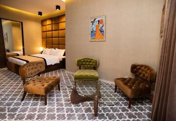 Фото номера Стандартный двухместный номер с 1 кроватью Отель Gallery Art Hotel г. Тбилиси 2