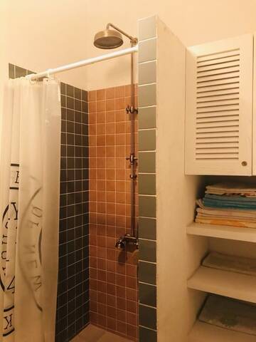 Фото номера Двухместный номер с 1 кроватью Гостевой дом Guest House Ketili Guli г. Тбилиси 5