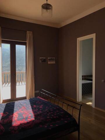 Фото номера Двухместный номер с 1 кроватью и балконом Гостевой дом Guest House Ketili Guli г. Тбилиси 10