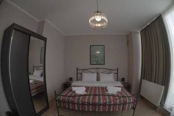 Фото номера Двухместный номер с 1 кроватью и видом на город Отель Hotel Flower г. Тбилиси 7
