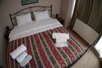 Фото номера Двухместный номер с 1 кроватью и видом на город Отель Hotel Flower г. Тбилиси 8