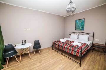 Фото номера Двухместный номер с 1 кроватью и балконом Отель Hotel Flower г. Тбилиси 9