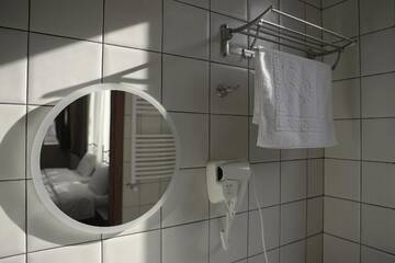 Фото номера Двухместный номер с 1 кроватью или 2 отдельными кроватями, вид на горы Отель Hotel Flower г. Тбилиси 6