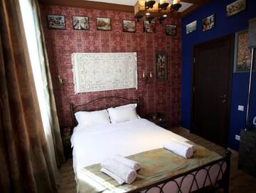 Фото номера Двухместный номер Делюкс с 1 кроватью Отель Marani Boutique Hotel г. Тбилиси 11