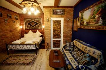 Фото номера Семейный номер Отель Marani Boutique Hotel г. Тбилиси 2