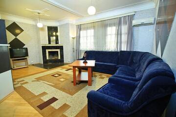 Фото номера Люкс с 2 спальнями Гостевой дом Babilina B&amp;B г. Тбилиси 8