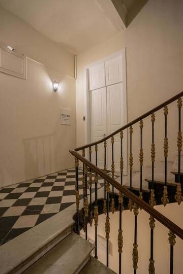 Фото номера Апартаменты с балконом Отель TIFLIS OPERA Aparthotel г. Тбилиси 26
