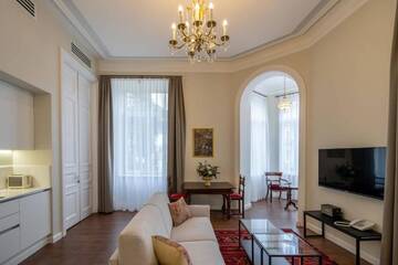 Фото номера Апартаменты с 1 спальней Отель TIFLIS OPERA Aparthotel г. Тбилиси 9