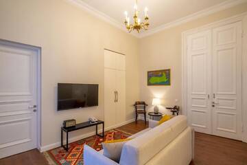 Фото номера Стандартные апартаменты Отель TIFLIS OPERA Aparthotel г. Тбилиси 5